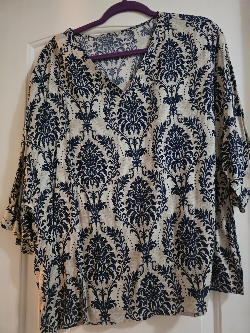 Women's Blue Damask V-Neck Top